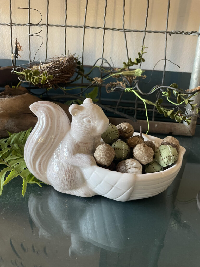 Fabric Acorns: A Simple Fall Craft 